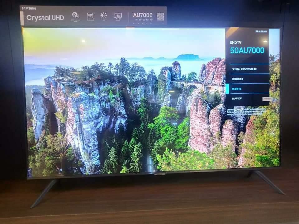 50AU7000
